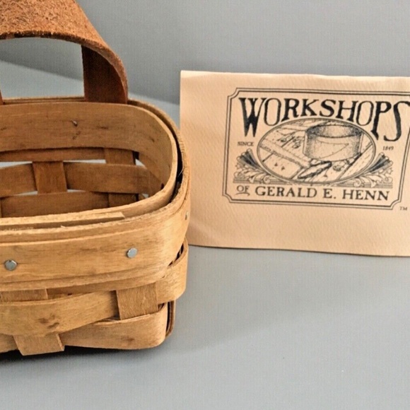 Gerald Henn Workshops Square Hand Woven Trinket Basket Leather Handle - Picture 11 of 11